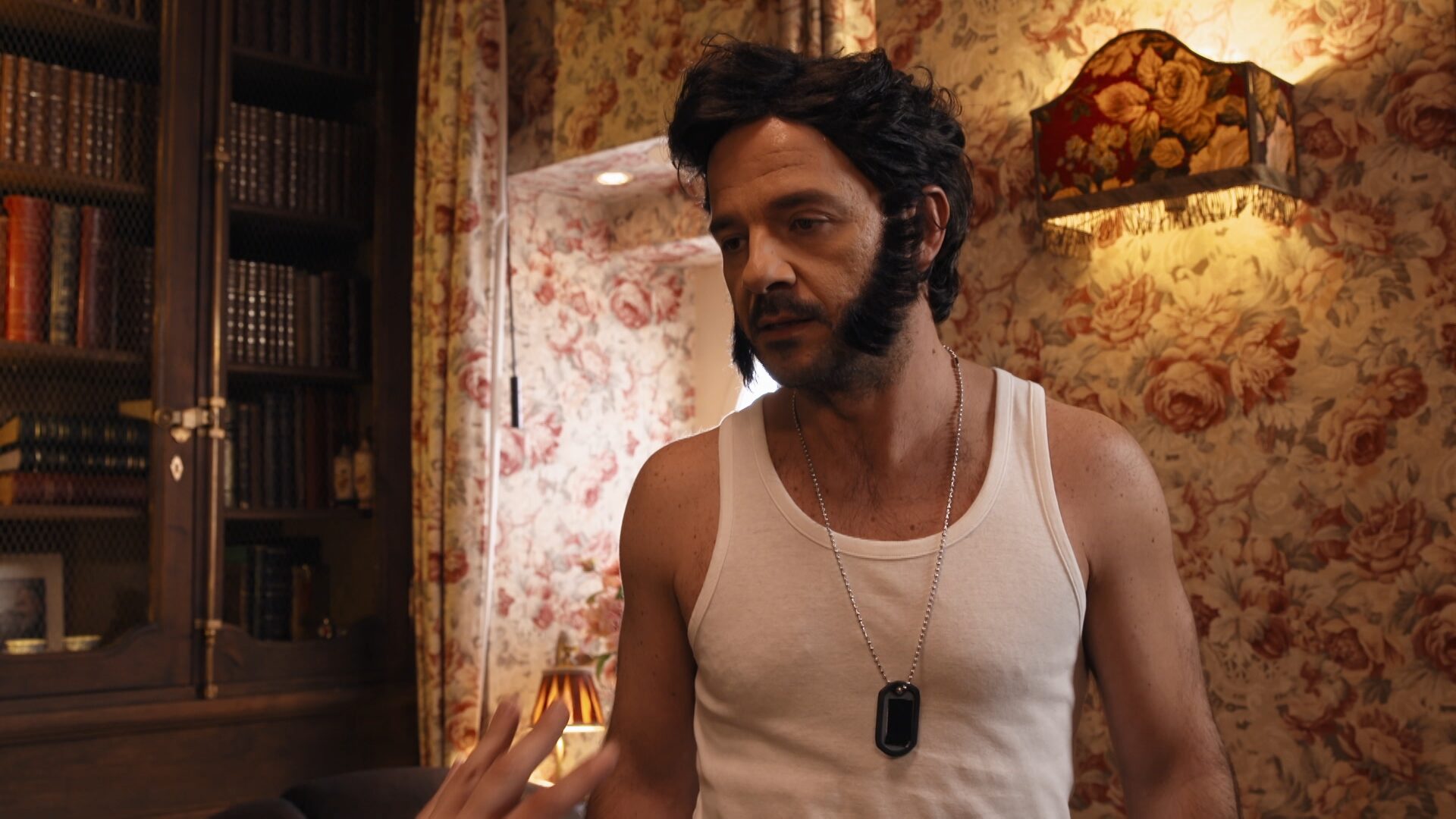 Still 03 de Dar Cera Pulir #0, corrección de color por Pepe Alarcón colorista para Movistar+