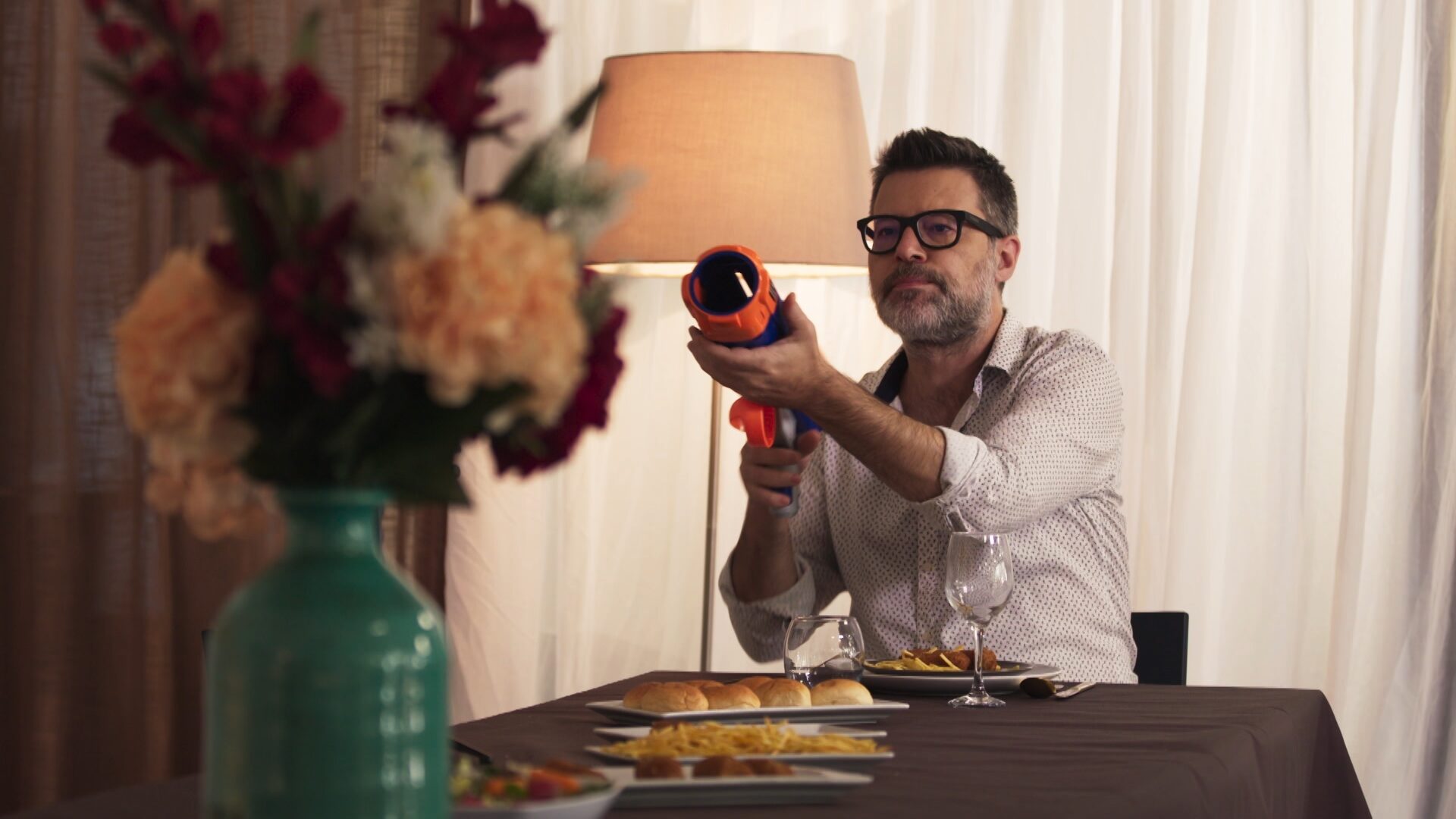 Still 08 de Dar Cera Pulir #0, corrección de color por Pepe Alarcón colorista para Movistar+