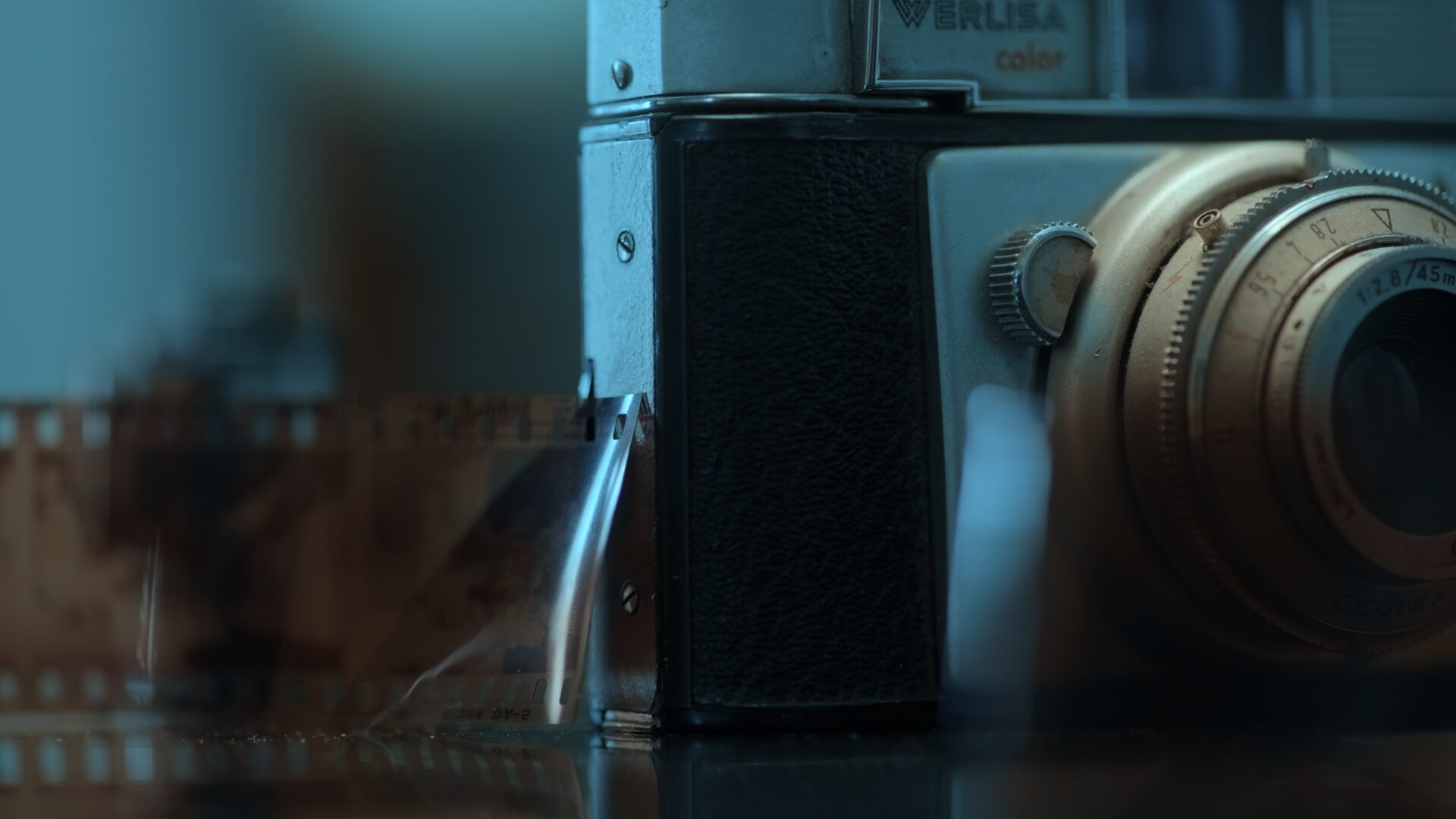 Still 19 de Los Galindos, corrección de color por Pepe Alarcón colorista para Amazon Prime Video