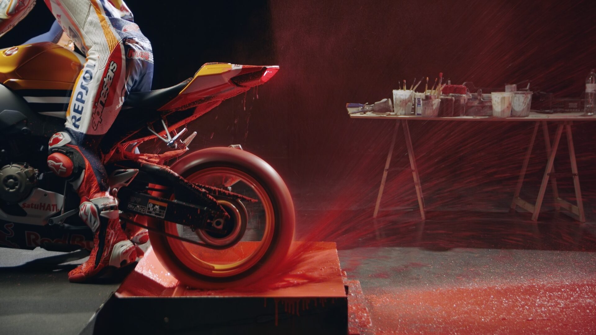 Still 04 de #MM93TheArtist, corrección de color por Pepe Alarcón colorista para Repsol