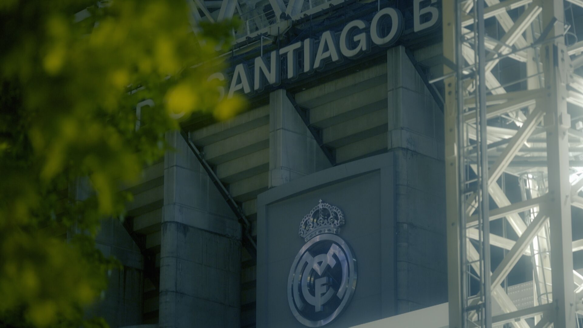 Still 03 de Superliga, corrección de color por Pepe Alarcón colorista para Mediaset